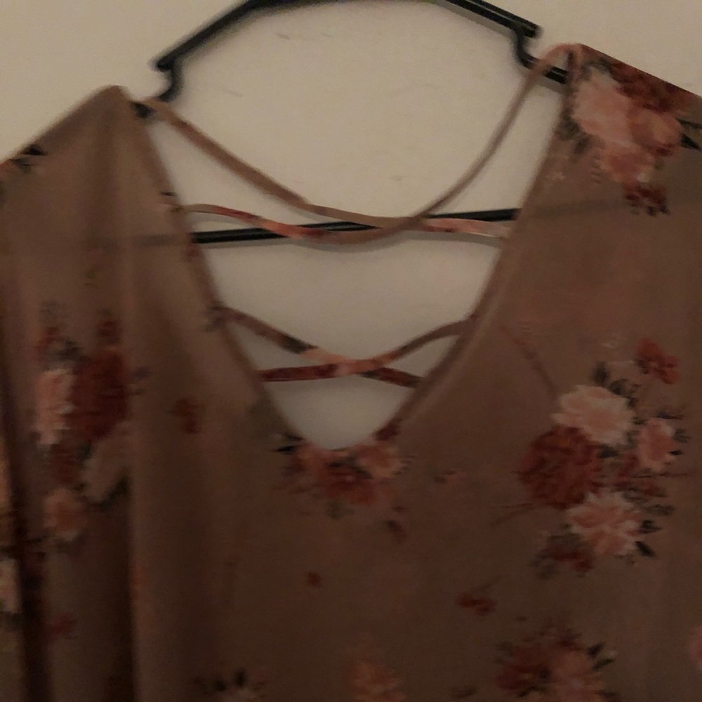 Torrid Top - Picture 4 of 5